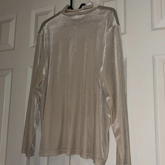 Monte Carlo shiny velvet high neck long sleeve  top Sz L - Picture 9 of 11